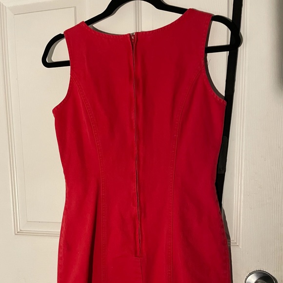 Red jean-like material sheath dress, (Vintage) - Picture 3 of 7